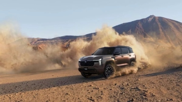 To Mitsubishi Pajero επιστρέφει