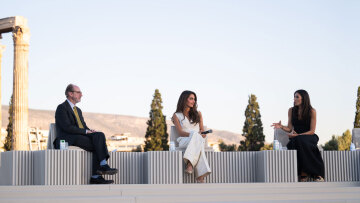 Αμάλ Κλούνεϊ για AI: «Δεν μπορούμε πια να πιστεύουμε όσα διαβάζουμε, ακούμε ή βλέπουμε»