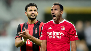 Μίλαν - Μπενφίκα 0-0 (Α' ημίχρονο): Live η αναμέτρηση για το Europa League 