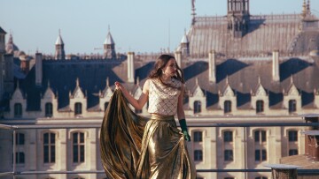 Είδαμε το À Paris tous les deux: Η Εθνική Λυρική Σκηνή μας καλεί να (ξανα) ερωτευτούμε την όπερα


