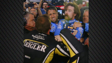 NASCAR: Οδηγοί μετέτρεψαν την πίστα σε ρινγκ μετά από σύγκρουση που είχαν στον στον αγώνα, δείτε βίντεο 