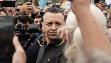 Κερκόπορτα για να αποφύγει το θεσμικό ανάχωμα στην υποψηφιότητά του ψάχνει ο Κασιδιάρης: Η Συμμαχία Ελλήνων και η «παρουσία» της στη Βουλή