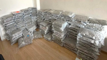 Μπλόκο της ΕΛΑΣ στην Ηγουμενίτσα σε 300 κιλά κάνναβης αξίας άνω των 1,2 εκατ. ευρώ, δείτε βίντεο 
