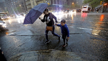 ΗΠΑ: Οι βορειοανατολικές πολιτείες προετοιμάζονται για μια ασυνήθιστη για την εποχή καταιγίδα