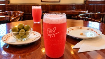 Δοκιμάσαμε το αυθεντικό Bellini στο Harry’s Bar της Βενετίας – Αυτή είναι η συνταγή του