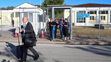 Συνεχίζουν οι καταθέσεις στη δίκη για τα Τέμπη: «Δεν μπορώ να πιστέψω ότι χάθηκαν επειδή δύο τρένα μπήκαν στην ίδια γραμμή»

