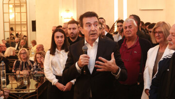 Χρυσοχοΐδης από Περιστέρι: Έχουμε μπει στην τελική ευθεία των εκλογών, να μας εμπιστευτείτε κι άλλο