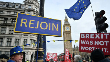 Στροφή 180 μοιρών στη Βρετανία για το Brexit: Δέκα χρόνια μετά, πέντε στους δέκα θέλουν επιστροφή στους κόλπους της ΕΕ