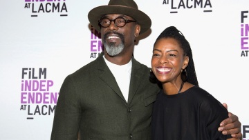 Πρωταγωνιστής του «Grey’s Anatomy» αποκάλυψε ότι η σύζυγός του πέθανε πριν από περισσότερο από έναν χρόνο
