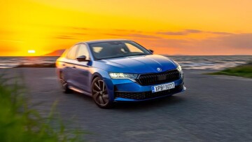 Έρχεται φουλ υβριδικό Skoda Octavia - Πότε θα το δούμε στην Ελλάδα;