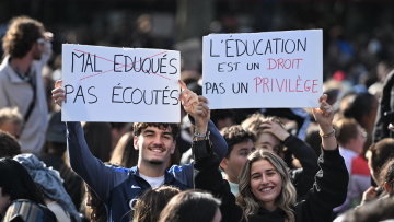 Λιγότερα από 150 Λύκεια παραμένουν κλειστά στη Γαλλία: Νέος γύρος κινητοποιήσεων την επόμενη εβδομάδα