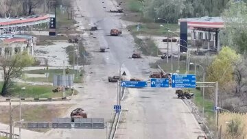 Ο «δρόμος του θανάτου» γεμάτος νάρκες στη νότια Ουκρανία: Εγκλωβισμένοι  και καταδικασμένοι οι κάτοικοι του κατεχόμενου Όλεσκι ενόψει χειμώνα