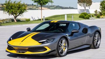 Η Ferrari βγάζει την πρίζα και αγριεύει
