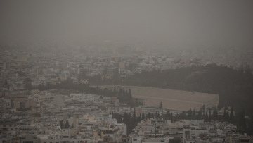 Σαχαριανή σκόνη και λασποβροχές σήμερα σε πολλές περιοχές - Πού θα είναι εντονότερα τα φαινόμενα