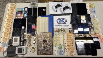 Εξαρθρώθηκε κύκλωμα με απάτες και κλοπές στην Αττική: Παρίσταναν τους υπαλλήλους της ΔΕΗ και τους λογιστές, στα 350.000 ευρώ η λεία τους