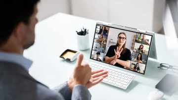 Πού μπορείτε να μάθετε την ελληνική νοηματική γλώσσα – Ενημερωθείτε
