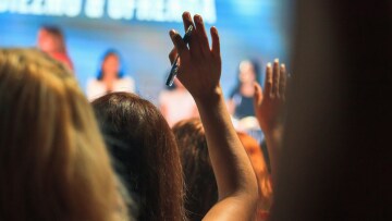 Θεσσαλονίκη: 35 γυναίκες από την επιχειρηματικότητα, τον αθλητισμό και τον πολιτισμό συναντήθηκαν για όσα τις ενώνουν