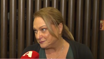 Ρένια Λουιζίδου: Δεν έχω ψάξει τον εαυτό μου στο διαδίκτυο, αν μπεις σε αυτή τη διαδικασία είναι ένα βαρέλι χωρίς πάτο