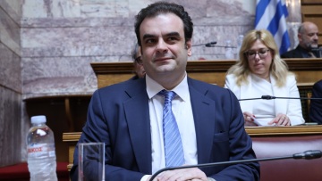 Στην επιτροπή της Βουλής η πρώτη συζήτηση για τον προϋπολογισμό