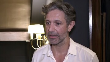 Αιμίλιος Χειλάκης για τον θάνατο της μητέρας του: Πέρασα τη φάση της απουσίας πολύ σκληρά, δεν πίστευα ότι έχει φύγει 
