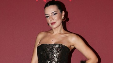 Νικολέττα Ράλλη για τον πρώην σύντροφό της: Οι σχέσεις μας είναι πάρα πολύ καλές, φεύγει από το σπίτι, φτιάχνει το δικό του
