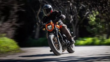 Δοκιμάζουμε το Honda CMX 500 Rebel SP - πόσο κοστίζει στην Ελλάδα;