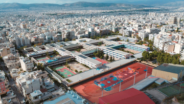 Επίσκεψη της Σοφίας Ζαχαράκη στο σχολικό συγκρότημα Γκράβας