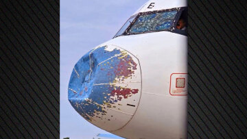 Σοβαρές ζημιές σε Airbus A320 από σφοδρή χαλαζόπτωση, καταστράφηκαν το ρύγχος και το παρμπρίζ του αεροσκάφους