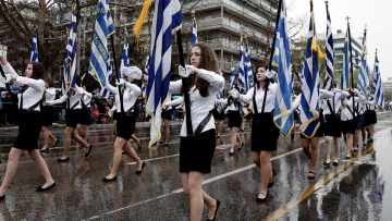 Σήμερα η μαθητική παρέλαση για την 28η Οκτωβρίου στη Θεσσαλονίκη, ποιοι δρόμοι είναι κλειστοί 
