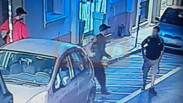 Πώς έφτασαν οι Αρχές στους τρεις κλέφτες χαλκού που προκάλεσαν την έκρηξη με τους έξι νεκρούς στην Πλάκα
