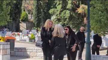 Το τελευταίο αντίο στον Νίκο Γαλανό