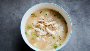 Η καλή κοτόσουπα θέλει τεχνική – 7 tips που κάνουν τη διαφορά