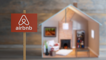 Βραχυχρόνια μίσθωση: Παράταση έως τις 21 Ιουλίου για την υποβολή δηλώσεων των Airbnb
