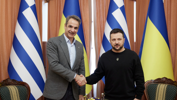 Εκτιμούμε βαθύτατα την αλληλεγγύη του ελληνικού λαού, δήλωσε ο Ζελένσκι