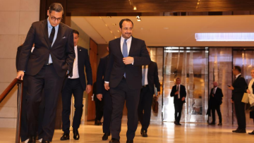 Ο Χριστοδουλίδης ενημέρωσε το Εθνικό Συμβούλιο για τις εξελίξεις στο Κυπριακό μετά το δείπνο στη Γενεύη - Είδε και τον Φιντάν