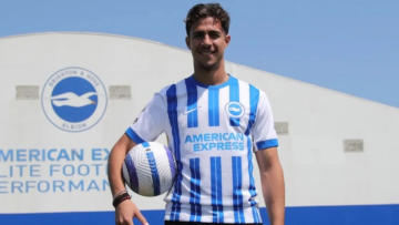 Μπάμπης Κωστούλας: «Είναι όνειρο να παίζεις στην Αγγλία» - Οι πρώτες του δηλώσεις ως παίχτης της Μπράιτον