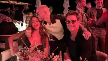 Σοφία Βεργκάρα - Τομ Μπρέιντι ο νέος καλοκαιρινός έρωτας: Η συνάντηση σε πολυτελές γιοτ στην Ίμπιζα και η πρώτη κοινή φωτογραφία
