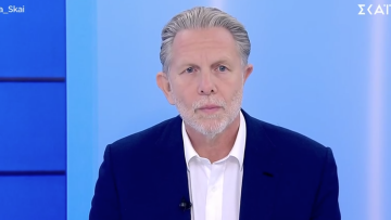 Γερουλάνος: Ίσως ήταν λάθος που έμεινε άδεια η καρέκλα Ανδρουλάκη στην κηδεία Σαββόπουλου