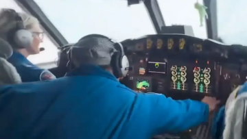 «Δεν θα παραπονεθώ ποτέ ξανά για τις αναταράξεις» - Το βίντεο από το κόκπιτ αεροσκάφους μέσα στο «μάτι» του τυφώνα Μελίσα που έγινε viral