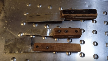 Αστυνομική επιχείρηση στις φυλακές Τρικάλων: Κατασχέθηκαν μαχαίρια και κινητά - Πέντε συλλήψεις