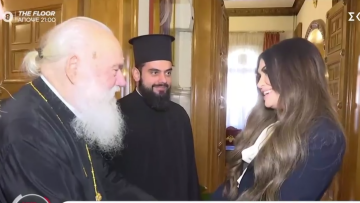 Με τον Αρχιεπίσκοπο Ιερώνυμο συναντήθηκε η Κίμπερλι Γκιλφόιλ: «Είναι θαυμάσιο που σας γνωρίζω» είπε η πρέσβης των ΗΠΑ