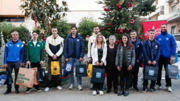 Η Super League και οι ποδοσφαιριστές της στο πλευρό των παιδιών της «ΦΛΟΓΑΣ», βίντεο 