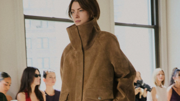 Funnel-neck coat: Το νέο αγαπημένο πανωφόρι της μόδας
