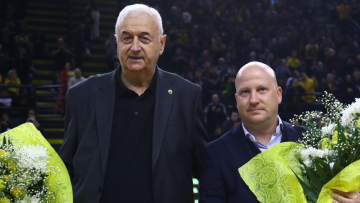 ΑΕΚ: Στα Λιόσια για το ματς με την Άλμπα Βερολίνου ο Μάρκο Νίκολιτς μαζί με ποδοσφαιριστές της ομάδας, βίντεο, φωτογραφίες