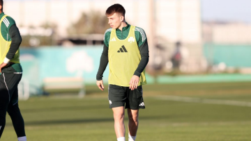 Παναθηναϊκός: Με Γιάγκουσιτς και Ερνάντεθ η αποστολή για τον Ολυμπιακό 