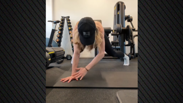 Η Ντορέττα Παπαδημητρίου κάνει έντονη γυμναστική, δείτε βίντεο