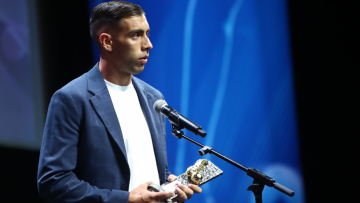 Μπετανκόρ: «Είχα εθιστεί σε τζόγο και αλκοόλ», βίντεο 
