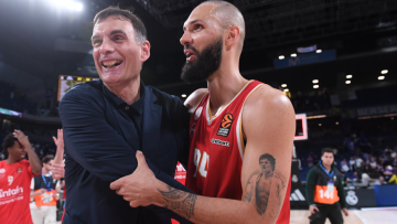 Εβάν Φουρνιέ: Ο Μπαρτζώκας καλύτερος προπονητής στη Euroleague, σκέφτηκα να αποσυρθώ το 2024