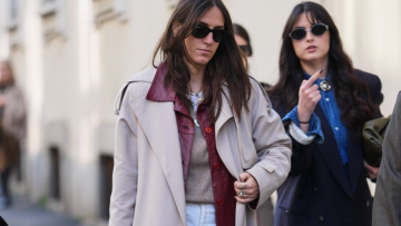 Λευκό τζιν: Πώς να το φορέσετε την άνοιξη του 2026
