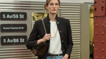 Πέντε τάσεις στα τζιν για την άνοιξη του 2026
